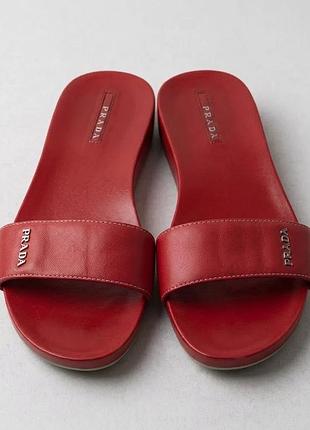 Шкіряні шльопанці, prada, оригінал!