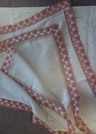 Велика святкова скатертина з мереживом 150х125 см (фактурний жакард / рогожка)