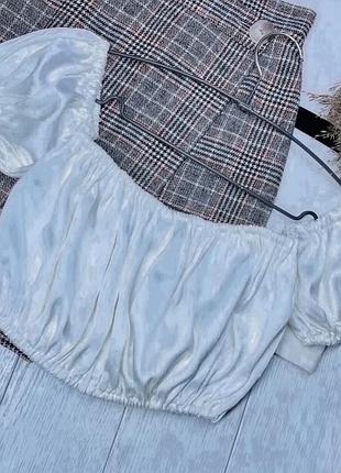 Новий літній топ zara m білий сатиновий топ короткий топ з рукавами ліхтариками топ зара