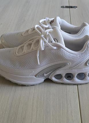 Новые женские кроссовки nike air max dn white