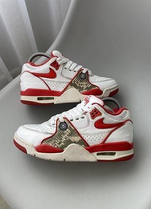 Чоловічі кросівки stüssy x nike air flight '89 low sp