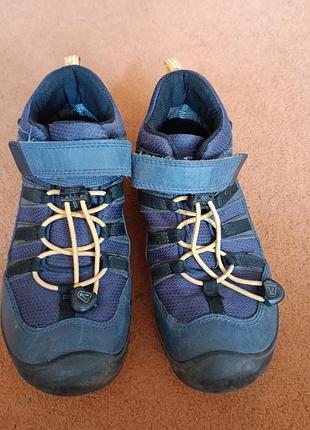 Детские треккинговые кроссовки keen 35
