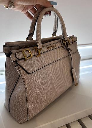 Сумка guess
