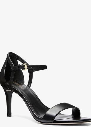 Босоніжки michael kors simone 7us