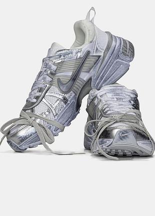 Nike runntek v2k white silver custom