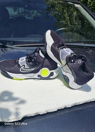 Баскетбольні кросівки nike kd trey 5 x "black volt" • розмір 45 (29 см).