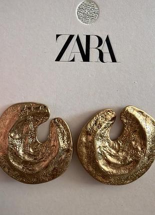 Сережки zara