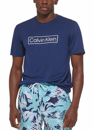 Мужская футболка calvin klein с защитой upf 40+