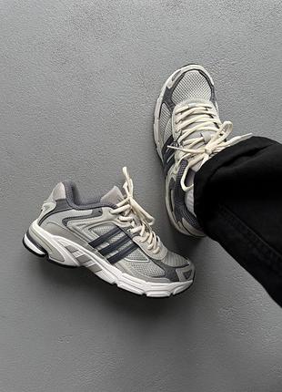 Мужские серые кроссовки adidas response cl grey white х адидас 45