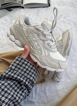 Бежевые кроссовки унисекс asics gel nyc beige grey х ассикс 38