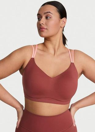 Спортивний топ victoria's secret vsx