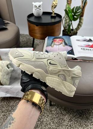 Жіночі кросівки nike air huarache beige 36-37-38-39-40-41