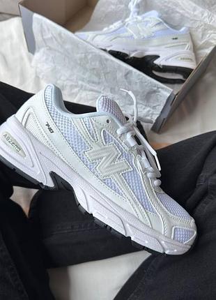New balance 740 white