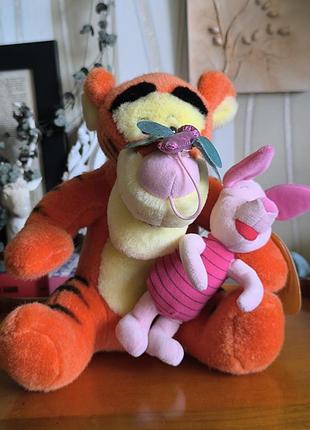 Інтерактивний тигрик із п'ятачком та бабкою від disney store (оригінал)