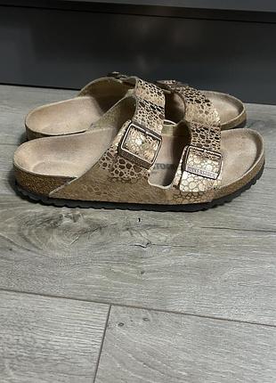 Шльопанці birkenstock