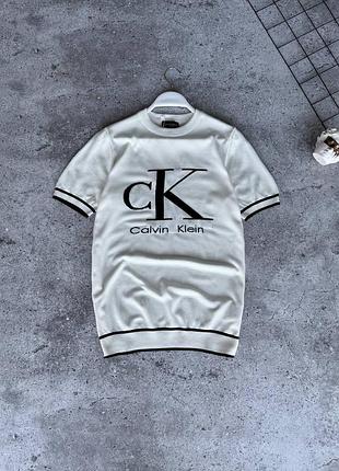 Молодежная футболка calvin klein