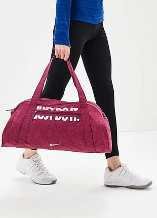 Спортивная сумка nike gym club