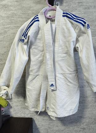 Кимоно adidas р 140-150, дзюдо айкидо,без штанов