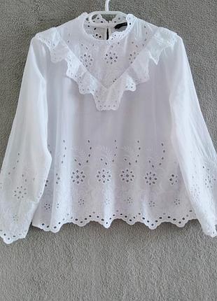 Zara. красивая блуза ришелье. р. l