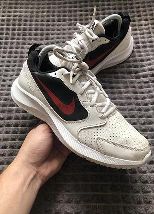 Nike todos (40) 25см белые кроссовки женские кожзам оригинал