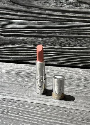 Матова помада prada monochrome hyper matte lipstick – відтінок b02 quartz