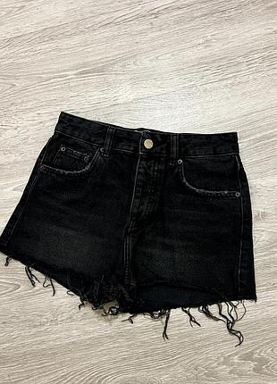 Джинсові шорти zara trf (розмір s) — у чудовому стані!