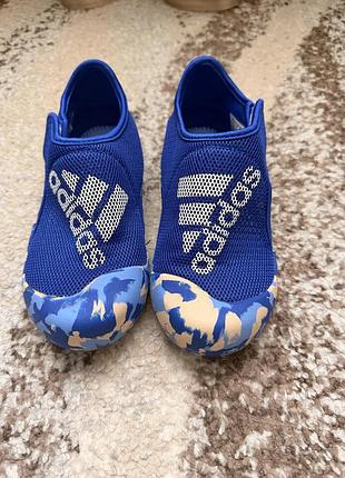 Босоніжки adidas