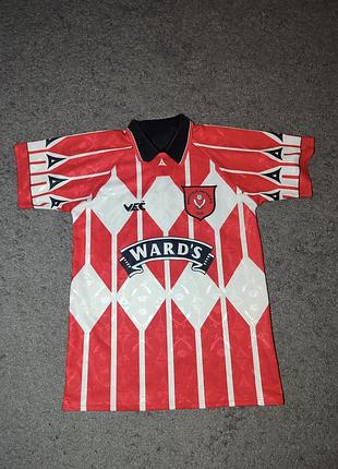 Ретро футболка футболка sheffield united fc 1995/96 avenc - размер s (по замерам)