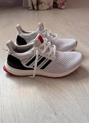 Кросівки adidas від популярної лінійки ultra boost (сша), 39/5