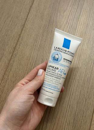 Для сухої, дуже сухої та схильної до атопії шкіри la roche-posay lipikar baume ap+m у тубі об'ємом 75 мл.