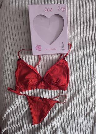 Комплект victoria's secrets  m