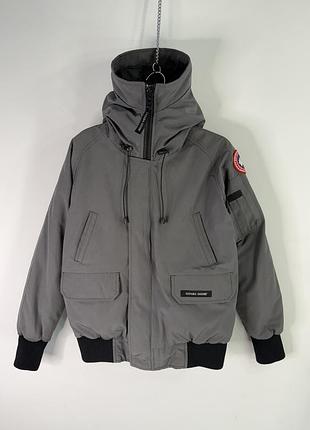 Canada goose chilliwack bomber grey down jacket men’s xs size