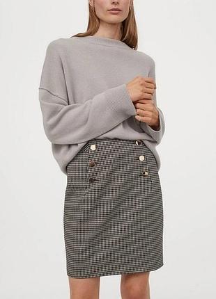 Елегантна спідниця-олівець h&m у дрібну гусячу лапку з золотими ґудзиками