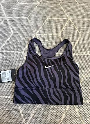 Топ nike swoosh bra