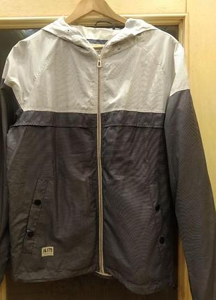 Jack&amp;jones. чоловіча вітровка в дрібну смужку нова (l)