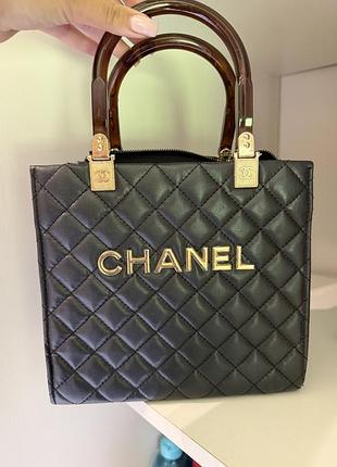 Сумка в стилі chanel