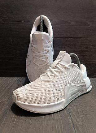 Кроссовки nike 41- стелька 26,5 см