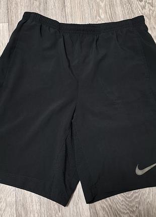 Спортивні шорти nike dri-fit running shorts