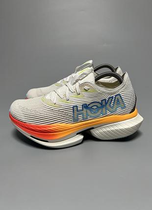 Професійні бігові кросівки з карбоновою пластиною hoka one one cielo x1 (carbon fiber plate) оригінал 1147910 fstc