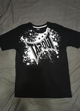 Черная футболка tapout с принтом