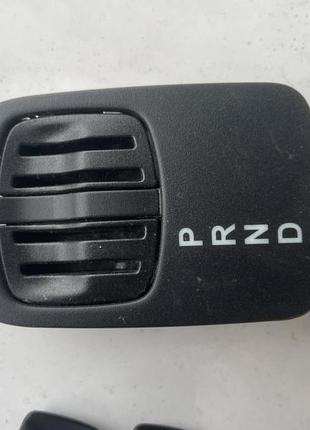 A4512680000 накладка селектора переключателя рычага кпп smart fortwo 451 prnd