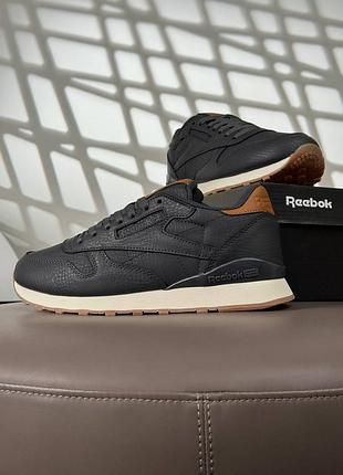 Чоловічі кросівки reebok classic leather grey brown