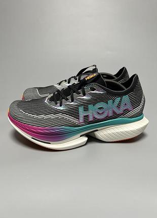 Професійні бігові кросівки з карбоновою пластиною hoka one one cielo x1 (carbon fiber plate) оригінал 1147910 bcq