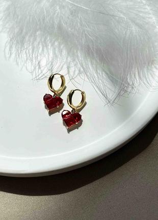Серьги с красным сердцем 5354
