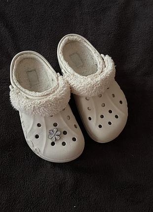 Крокси шльопанці crocs утеплені жіночі з німеччини