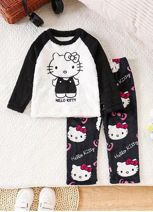 Піжама тепла плюшева hello kitty на дівчинку розмір 7 років