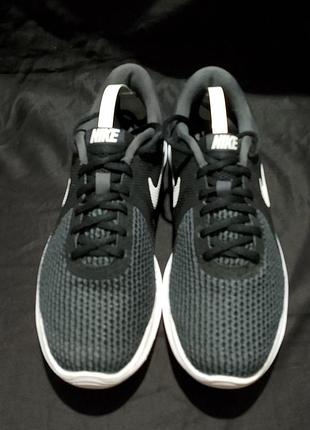 Nike revolution 4 4