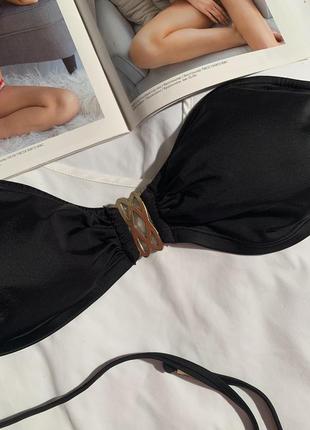 Верх купальника чорний бонда з золотистимы деталями