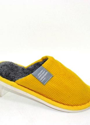 Жовті кімнатні капці жовтий