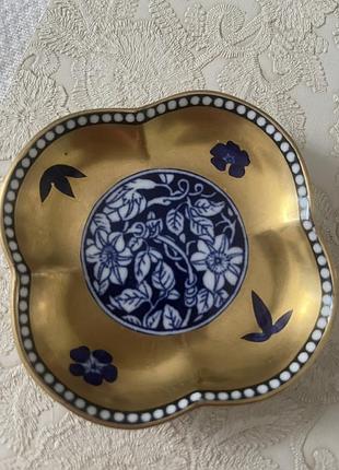 Тарілочка знаменитої англійської мануфактури coalport.